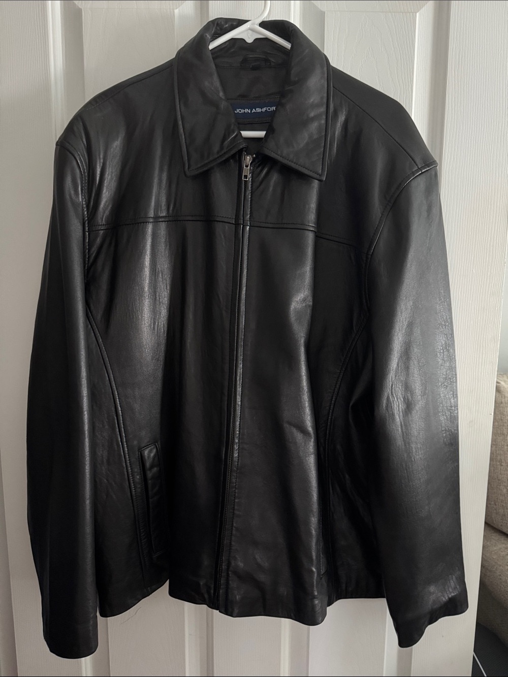 John Ashford Black Leather Zip-Front Bomber Jacket